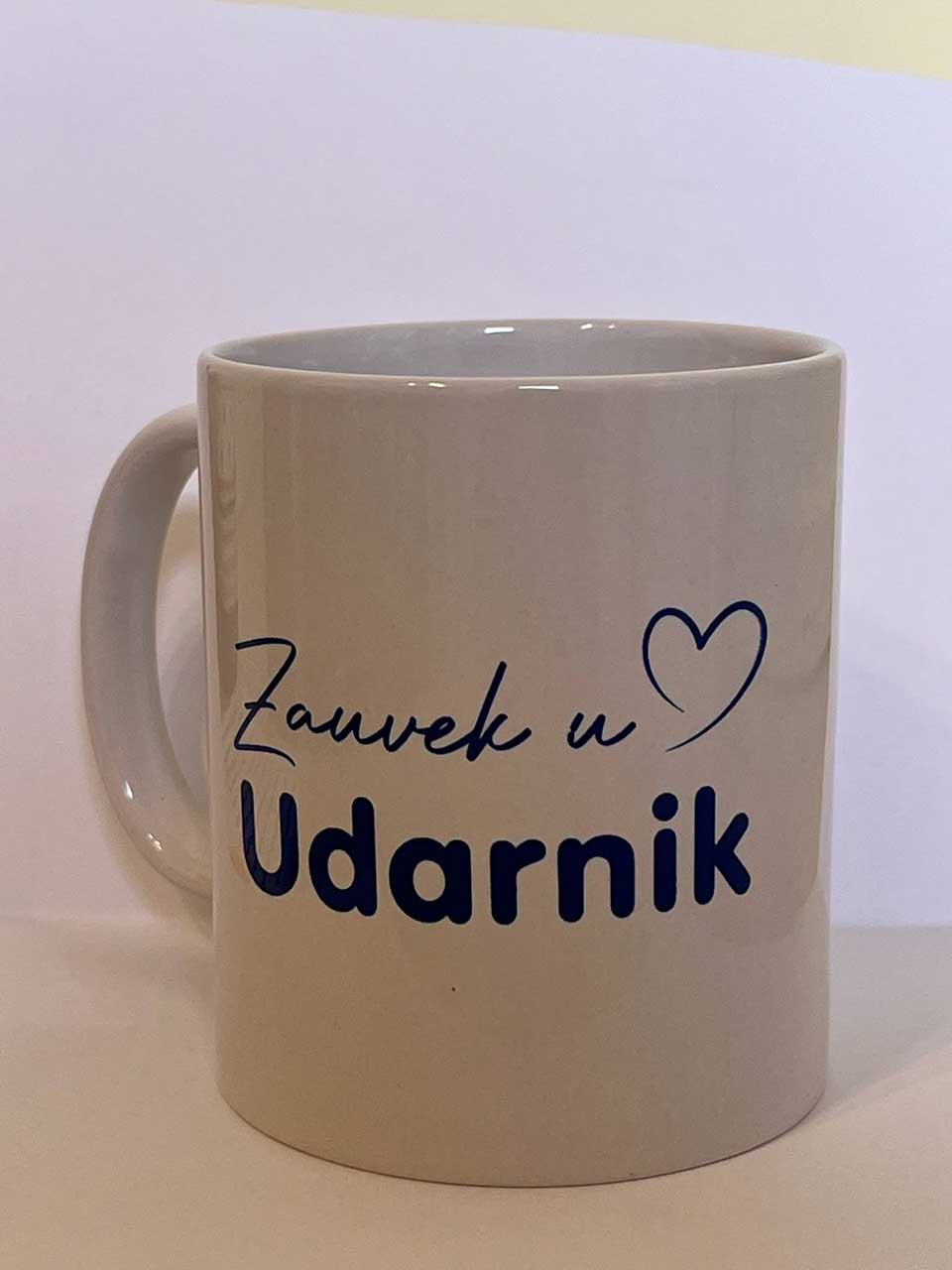Vreme kada je „Udarnik“ bio ponos grada: Bivši radnici doneli muzeju dragocene uspomene
