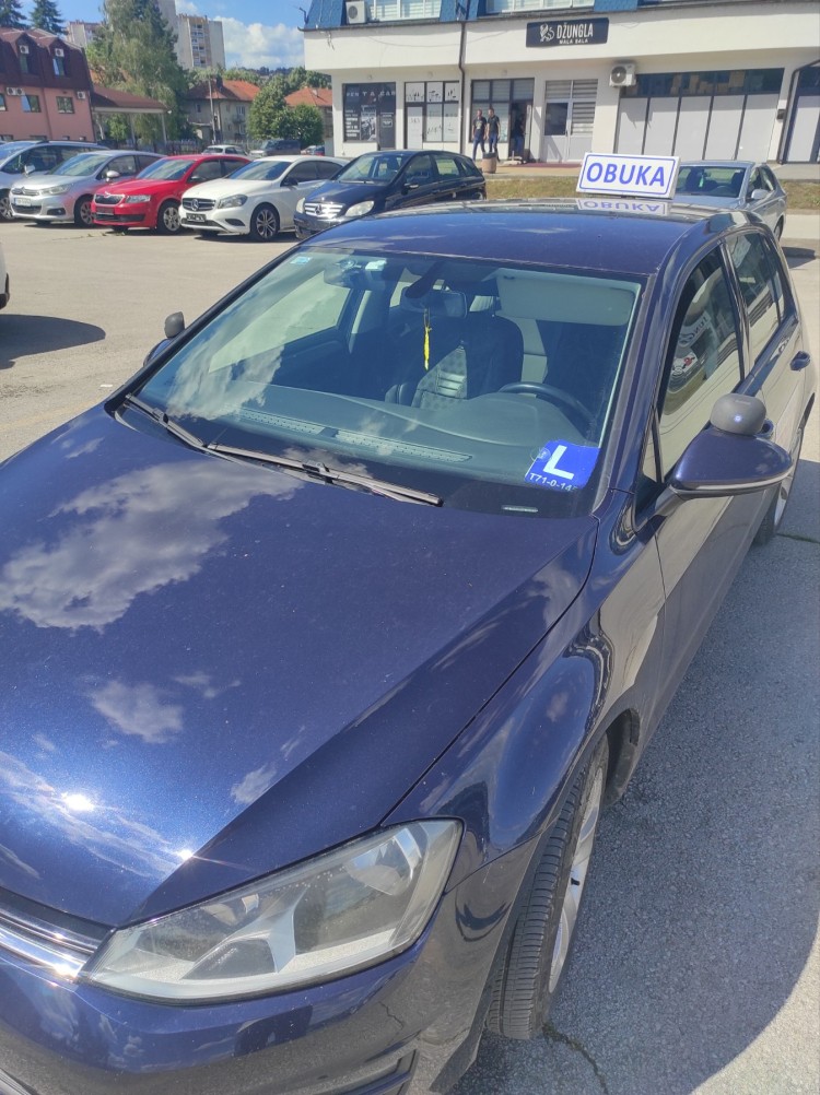 AKCIJA „KANDIDAT“: Uhapšeni predsjednik komisije, sekretar i vlasnik auto-škole (FOTO)