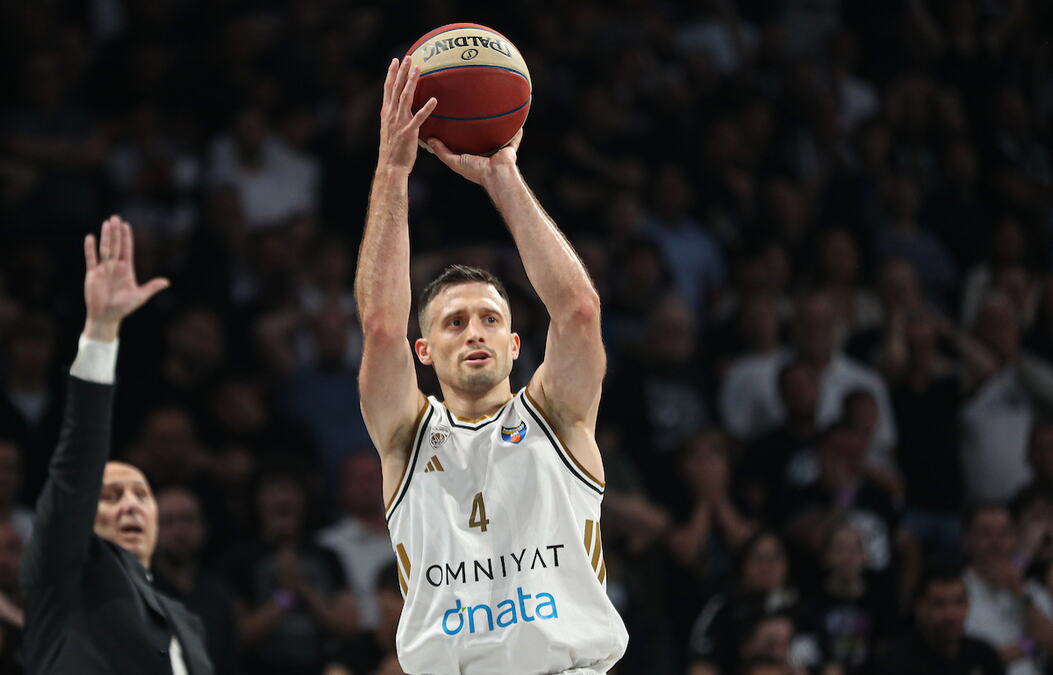 GROBARI SU GA VREĐALI, ZVIŽDALI MU - MA, BILO JE SVEGA U ARENI: Oglasio se Aleksa Avramović!