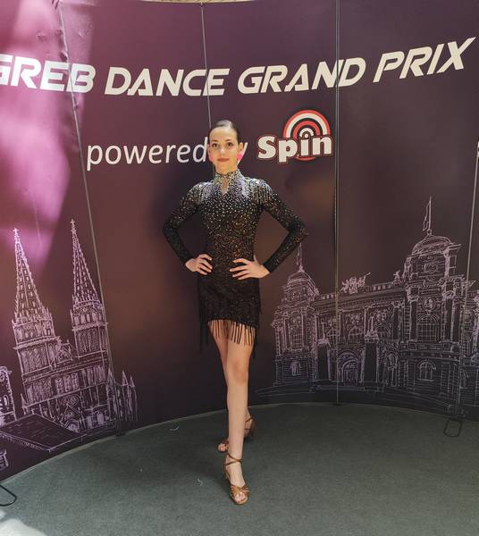 Odlični rezultati petrinjskih plesačica i plesača na Zagreb Dance Grand Prix