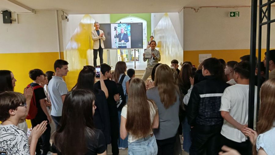 Nina Vujanović ponela titulu fotografa godine u OŠ „Josif Kostić“
