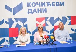 „Jazavac pred sudom“ u amfiteatru pored Manastira Gomionica
