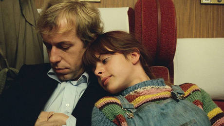 Wim Wenders apologizes to legendary actress over child nudity