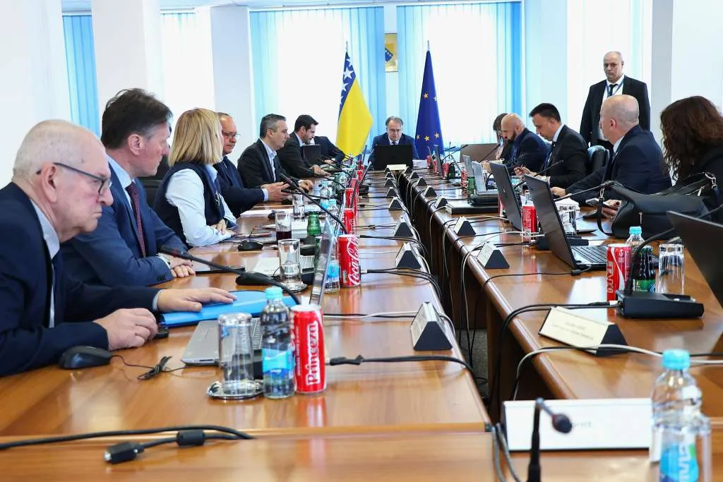 Vlada FBiH dodijelila 1.720.000 KM boračkim organizacijama, donesene smjernice za fiskalnu politiku