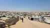عطش تحت النار.. "الخط الأصفر" يطرد نازحي غزة