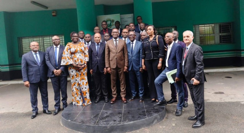Transformation numérique du service public de l’eau: Djibril Ouattara découvre le virage technologique de la Sodeci