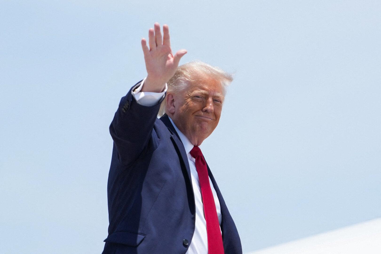 "Viele Leute, die nichts zu suchen haben": Trump will US-Geheimdienste verkleinern
