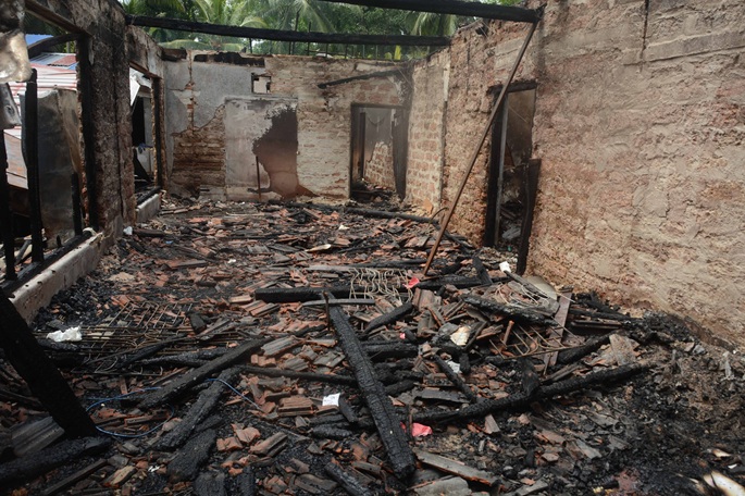 12 killed in elderly care facility fire in west Sri Lanka