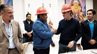 Gobierno nacional y fabriles firman acuerdo