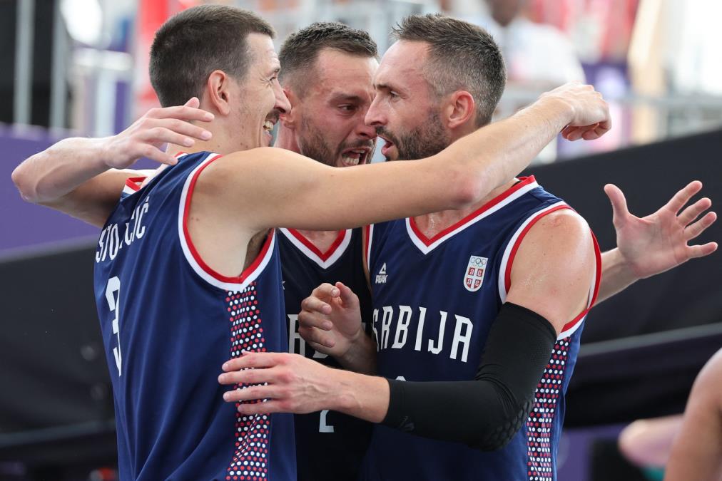 BASKETAŠI U POLUFINALU SVETSKOG PRVENSTVA: Orlovi posle drame i preokreta slavili nad Holandijom