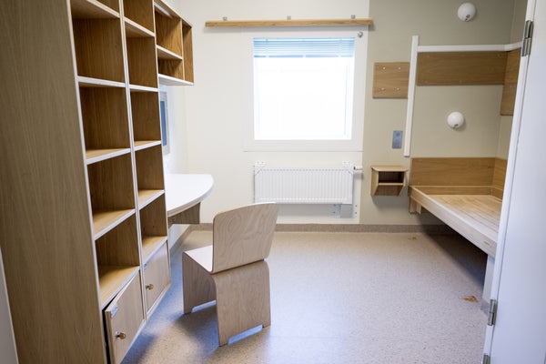 Kumla öppnar portarna – första barnen på plats