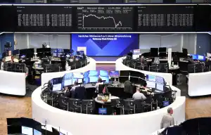 Bolsas da Europa fecham em queda em meio à fraqueza global das ações de tecnologia