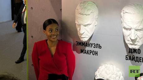 Candace Owens stands by Macron at SPIEF (PHOTOS)