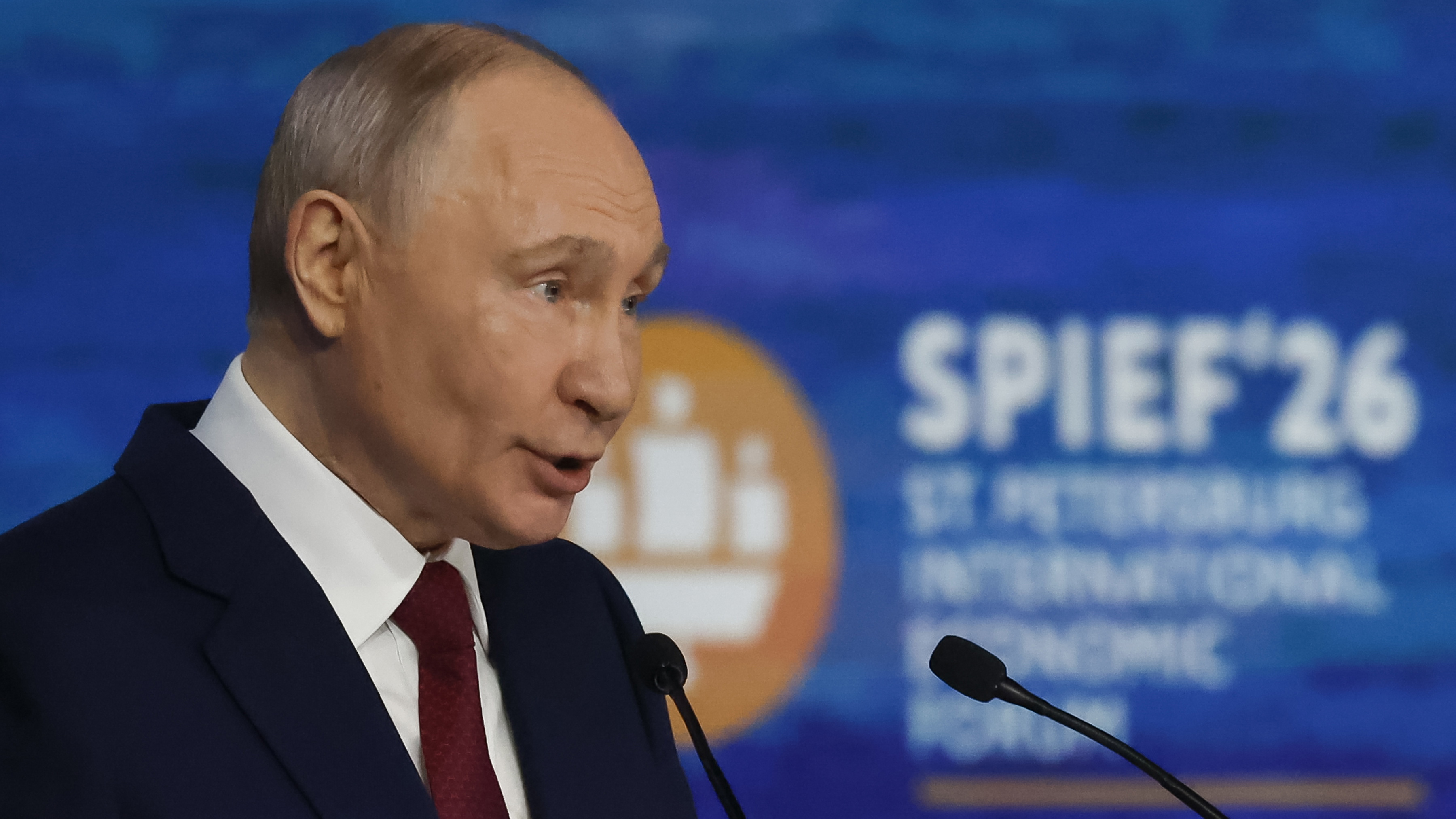 Putin afviser Zelenskyjs forslag om et møde