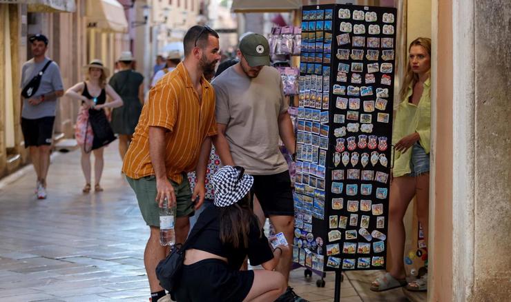 Zadar na početku sezone pun turista: Jesu li im cijene prihvatljive?