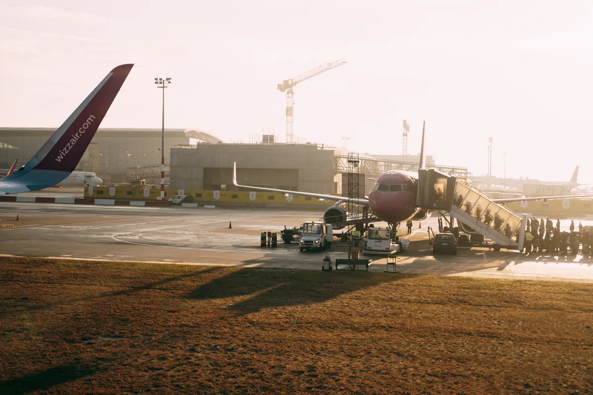 Aerodromi Crne Gore: Putnici koji imaju let u petak da dođu ranije na podgorički i tivatski aerodrom