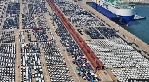 World’s carmakers struggle to compete with China