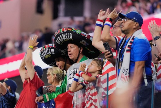 FIFA se brani zbog praznih tribina na Mundijalu (FOTO)