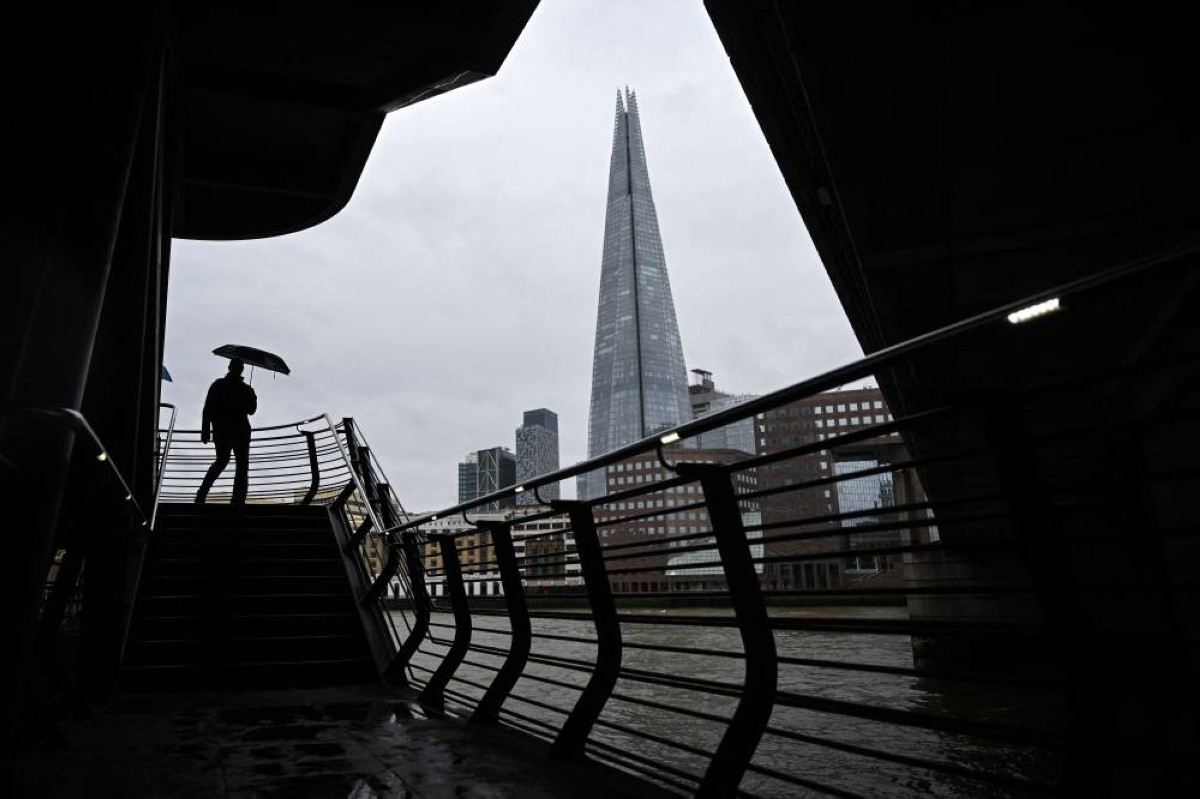 UK economy shrinks in April as Middle East war hits