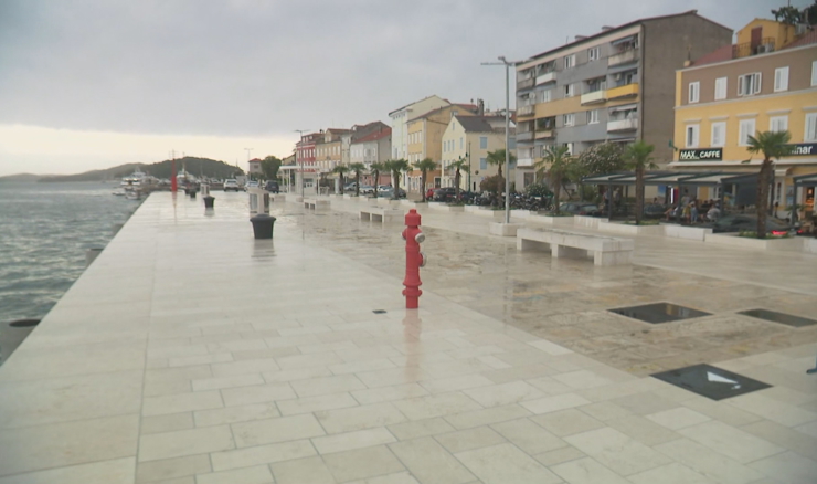 Nova Vela riva Malom Lošinju daje suvremenu vizuru
