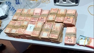 Policía secuestra cerca de Bs 1 millón en ambulancia que iba al Trópico de Cochabamba