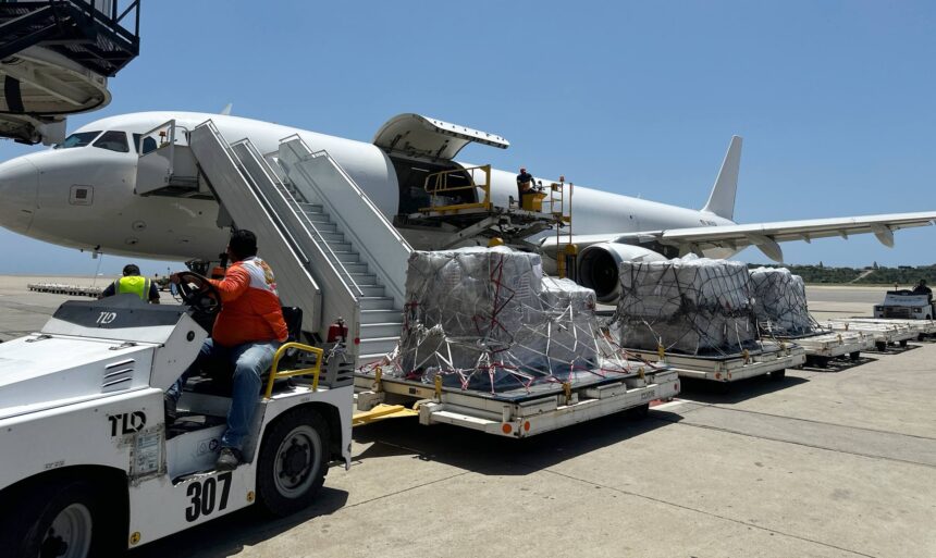 Venezuela recibe 22,8 toneladas de alimentos de organización Global Empowerment