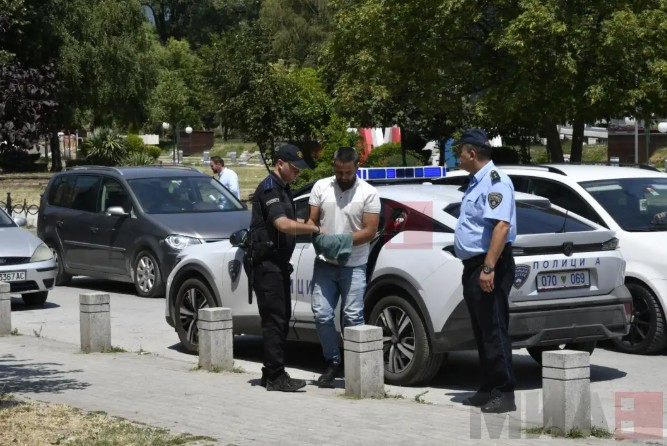 (Фото) Тројцата осомничени за загадувањето на водата во Гостивар изведени пред судија на претходна постапка