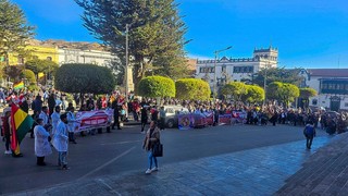Cabildo en Potosí pide estado de excepción y aprehensión de Evo