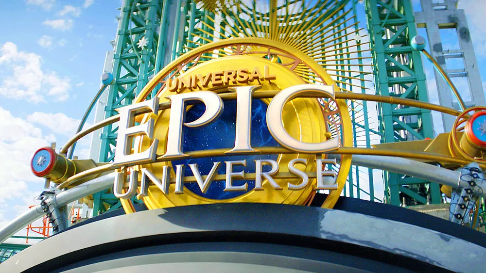 Universal Destinations & Experiences Taps Donna Mirus Bates Global Franchise Strategy Officer as Parks Continue to See Strong Success
