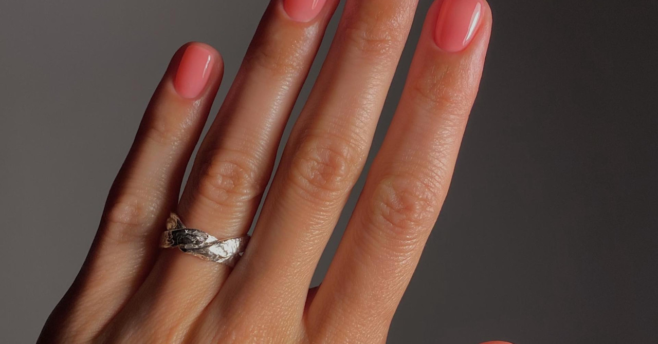 Splitska nail artistica donosi ideje za ljetnu manikuru - jelly nokti u nježno ružičastoj, breskvastoj i koraljnoj nijansi obilježit će sezonu