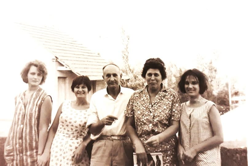 KULTURA BEZ GRANICA Nino Ferrari, stara ljekarna, tajne crkvice Gospe od Karmela na imotskom groblju i kupanje u Modrom jezeru 1967.