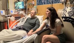 Se venčaa vo bolnička soba, mladoženecot počina 10 dena podocna: Ovaa ljubovna prikazna go rasplaka celiot svet (video)
