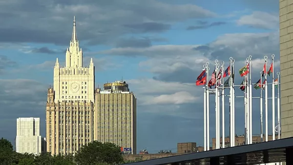 Москва: САД раде на томе да подстакну Зеленског на испуњење договора из Енкориџа