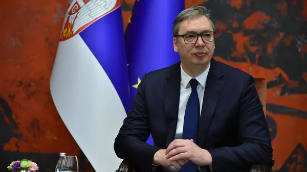 Вучић после апела БИА да не иде у Тиват: Нити сам се уплашио, нити ме фасцинирају претње