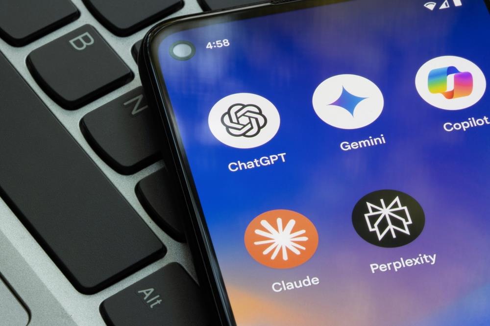Evropa pravi plan B za ChatGPT: Počela trka za sopstvenom veštačkom inteligencijom!