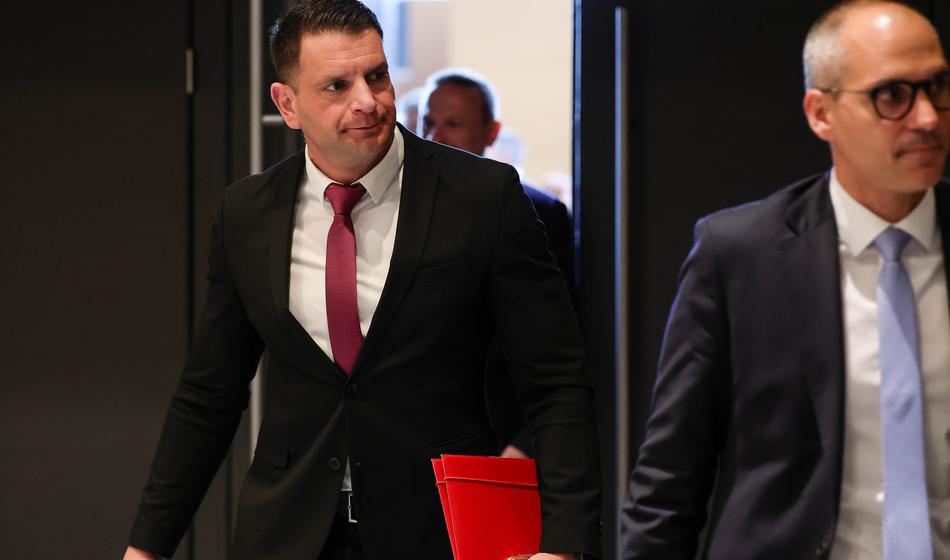 Burno na seji: Poslanke zahtevale opravičilo, Stevanović: "To bi bilo bizarno!"