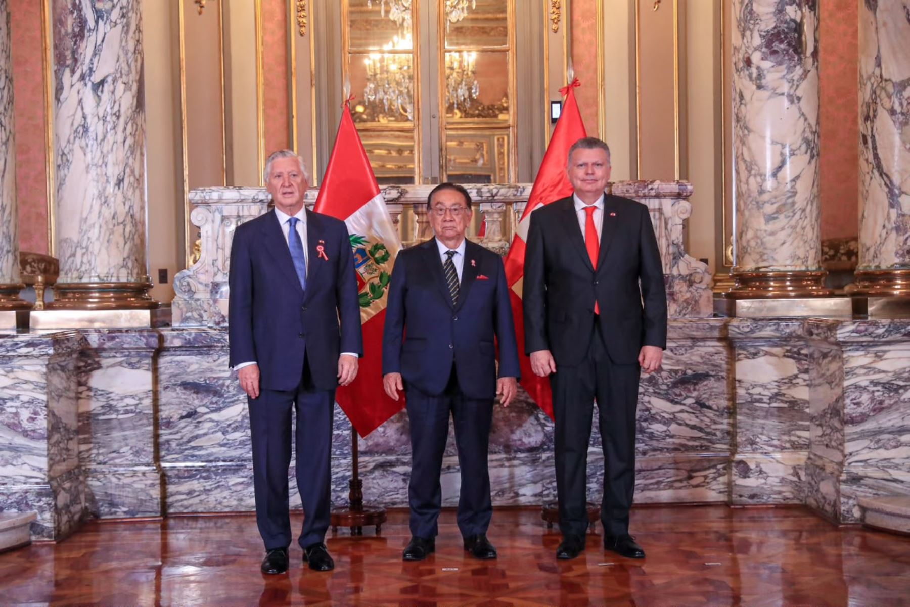 President receives credential from Ambassadors of Palestine, Switzerland, Honduras, Israel