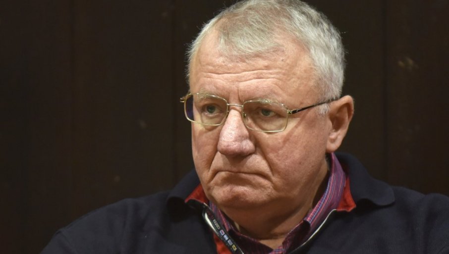 CRNA GORA U ČUDU: Šešelj razotkrio sve