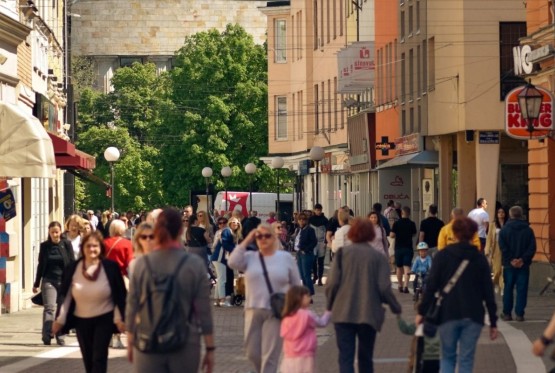 Detaljna prognoza: Meteorolozi najavili temperature do 32 stepena, ali i kišu