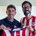 Meksikanac u crveno-belom dresu 3 sata čekao Veljka Paunovića: Zbog toga imam poštovanje prema srpskom narodu