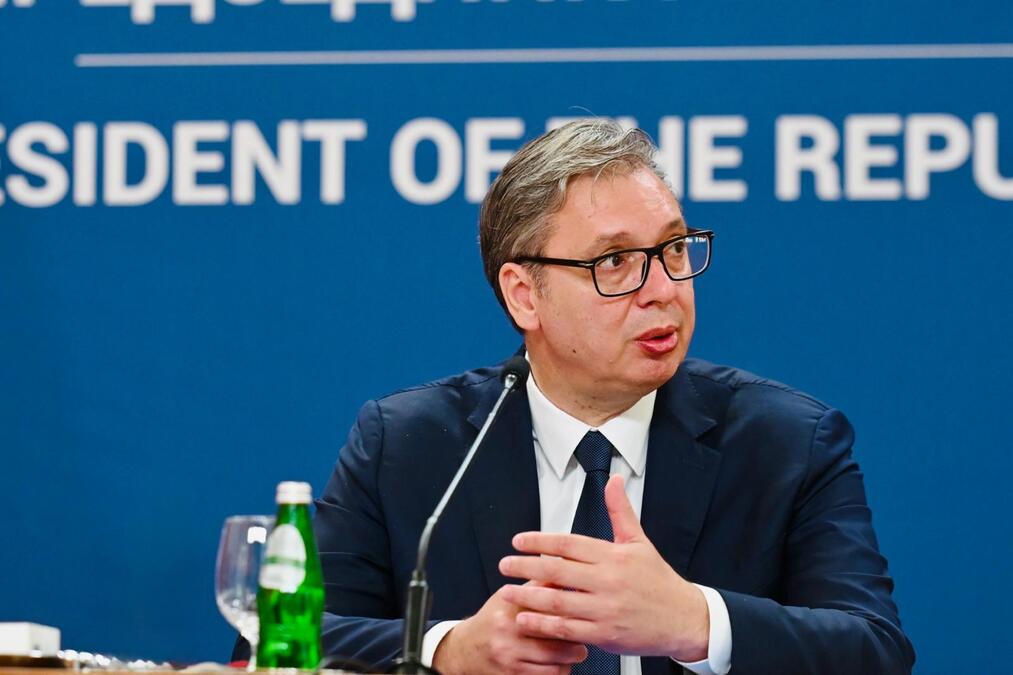VUČIĆ REAGOVAO NA SRAMNU ODLUKU CRNE GORE Najveći broj ljudi govori srpskim jezikom, koji nije službeni jezik, i to govori o ANTISRPSKOJ PRIRODI REŽIMA