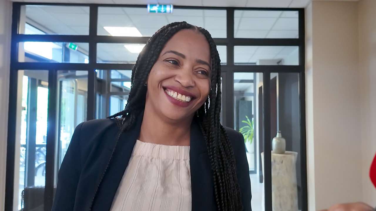 Ruthlyn Lindor (FUTURO): Lo debati si extende landspakket cu dos aña mas pa falta di capacidad