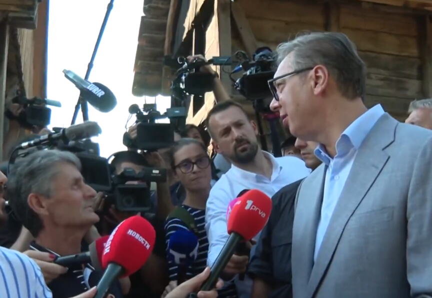 "NAŠA SELA SADA LIČE NA ŠVAJCARSKA I AUSTRIJSKA!" Vučić kod Loznice najavio ogromna ulaganja, pa otkrio: Svi putevi ka Drini biće NAJBOLJI MOGUĆI! 