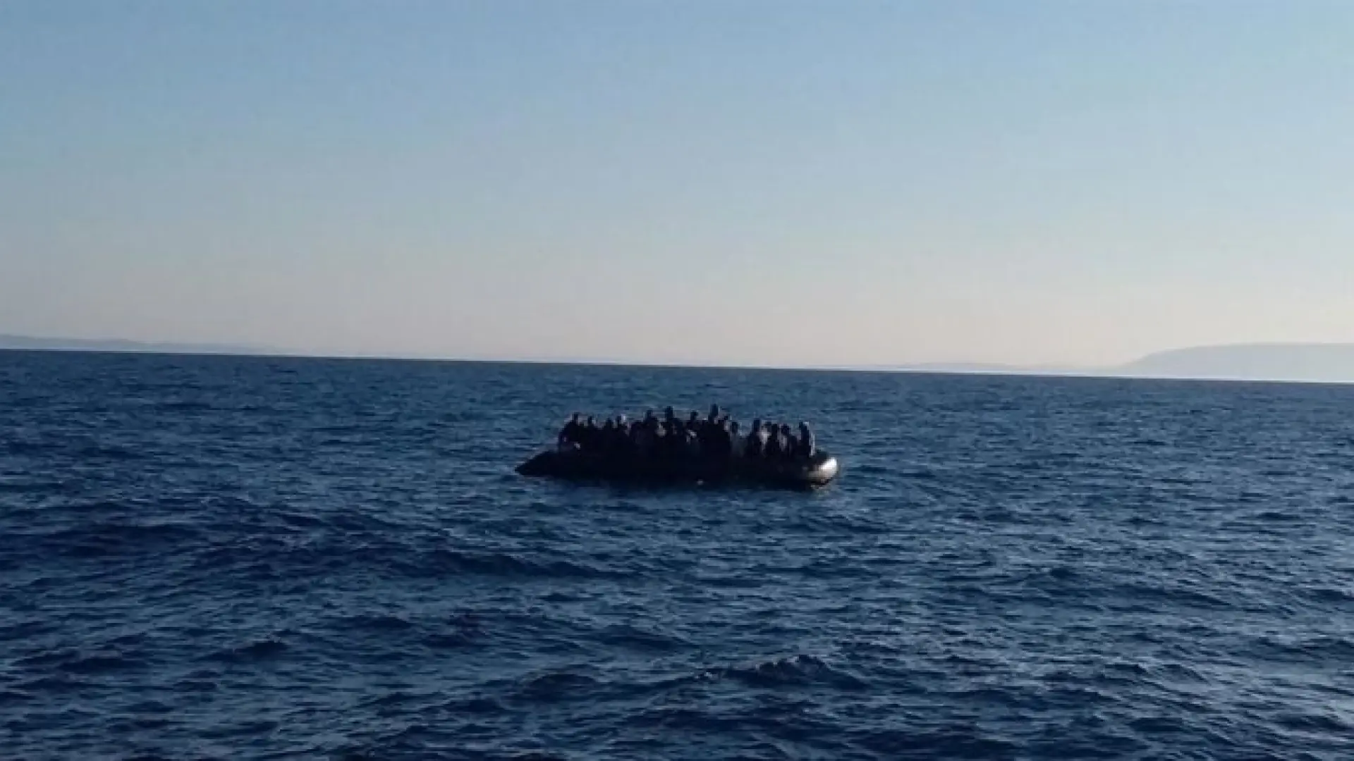  Bruselas propone un régimen de sanciones de la UE para combatir el tráfico de migrantes y la trata de personas 