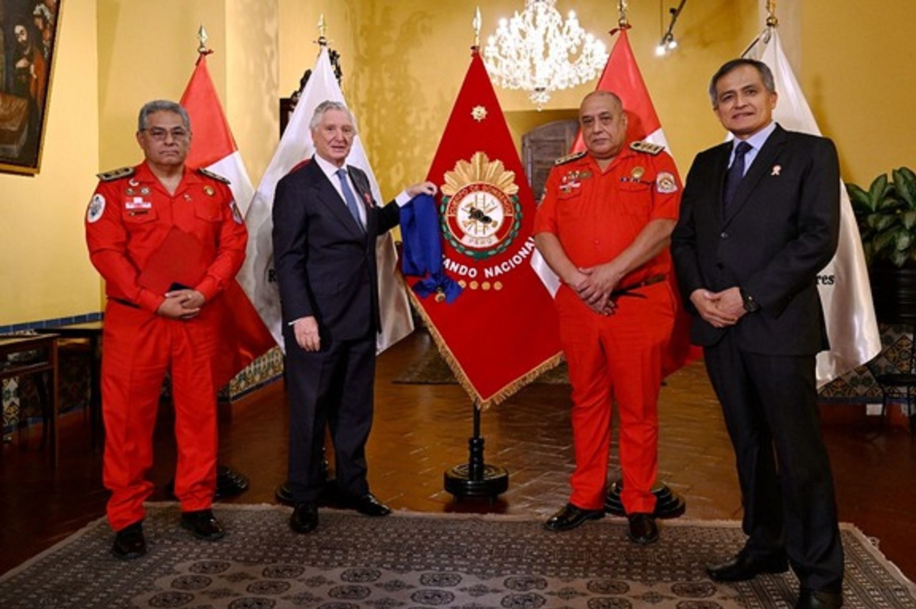 Foreign Affairs Ministry honors Peru's USAR Group for search and rescue in Venezuela